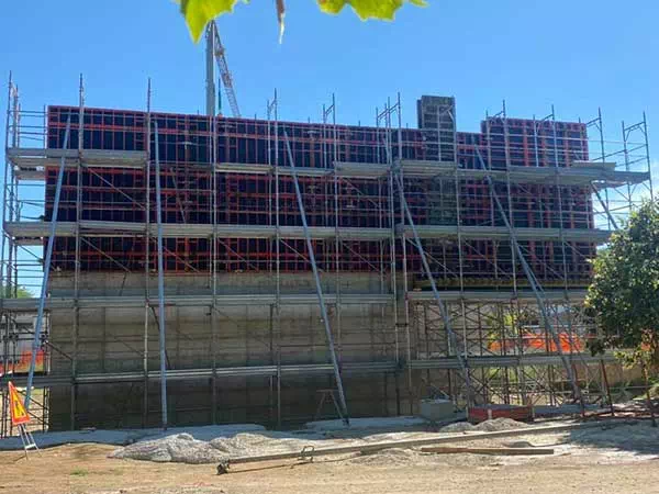 Edificio-in-ricostruzione-zona-Milano